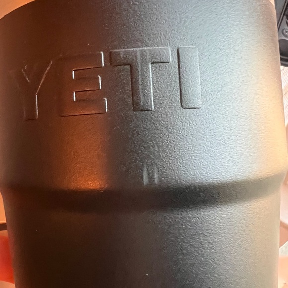 Yeti Tumbler | 26 oz - Picture 6 of 8